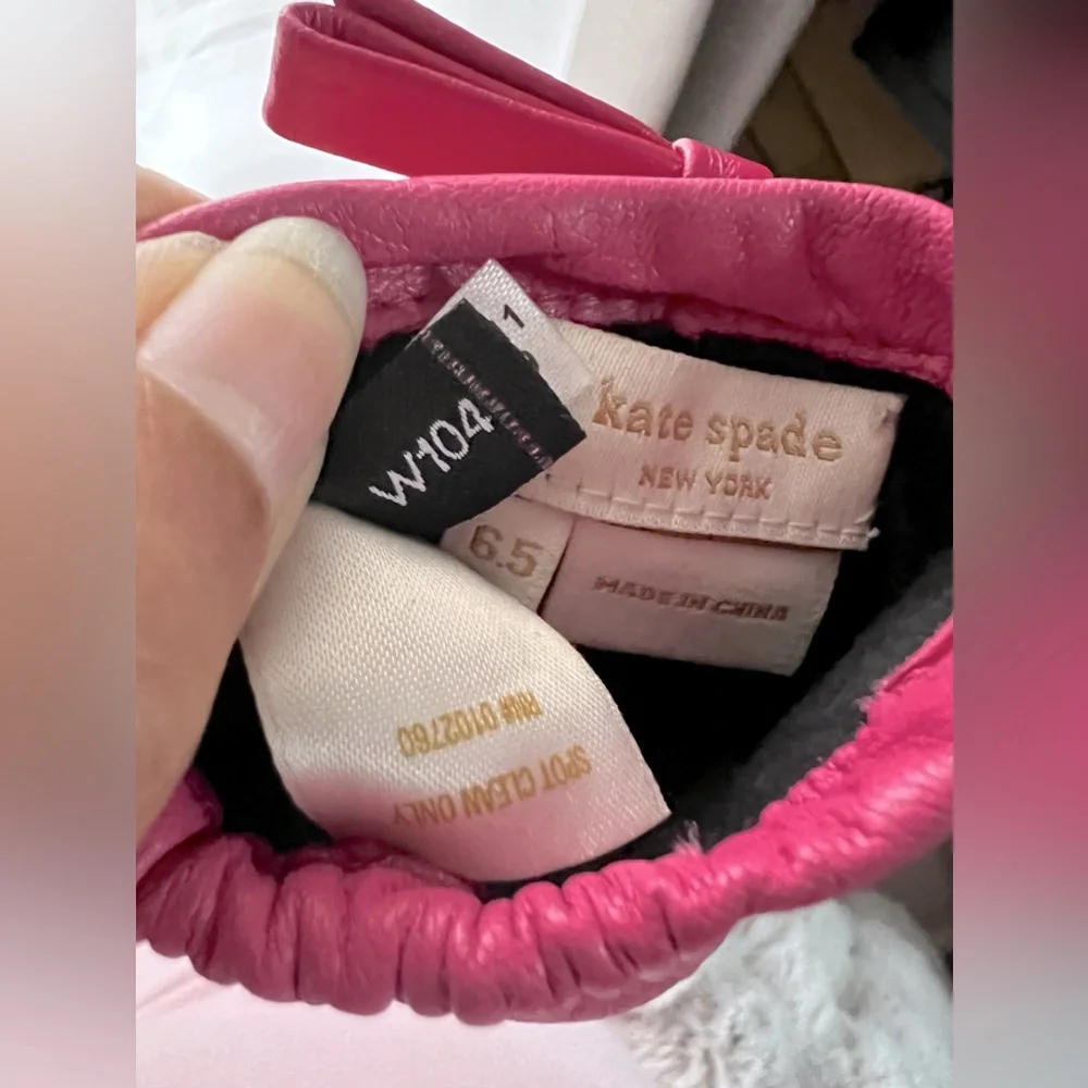 Kate spade pink leather gloves 💖✨